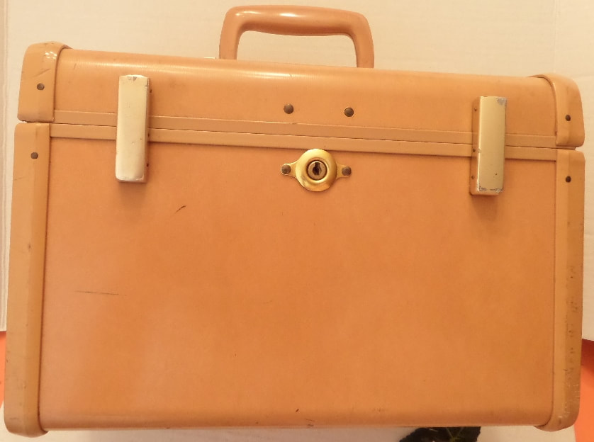 Vintage Samsonite Ultralite Tan Hardside Train Case Overnight Bag Luggage